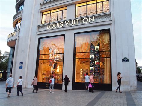 buy used louis vuitton paris|louis vuitton store paris france.